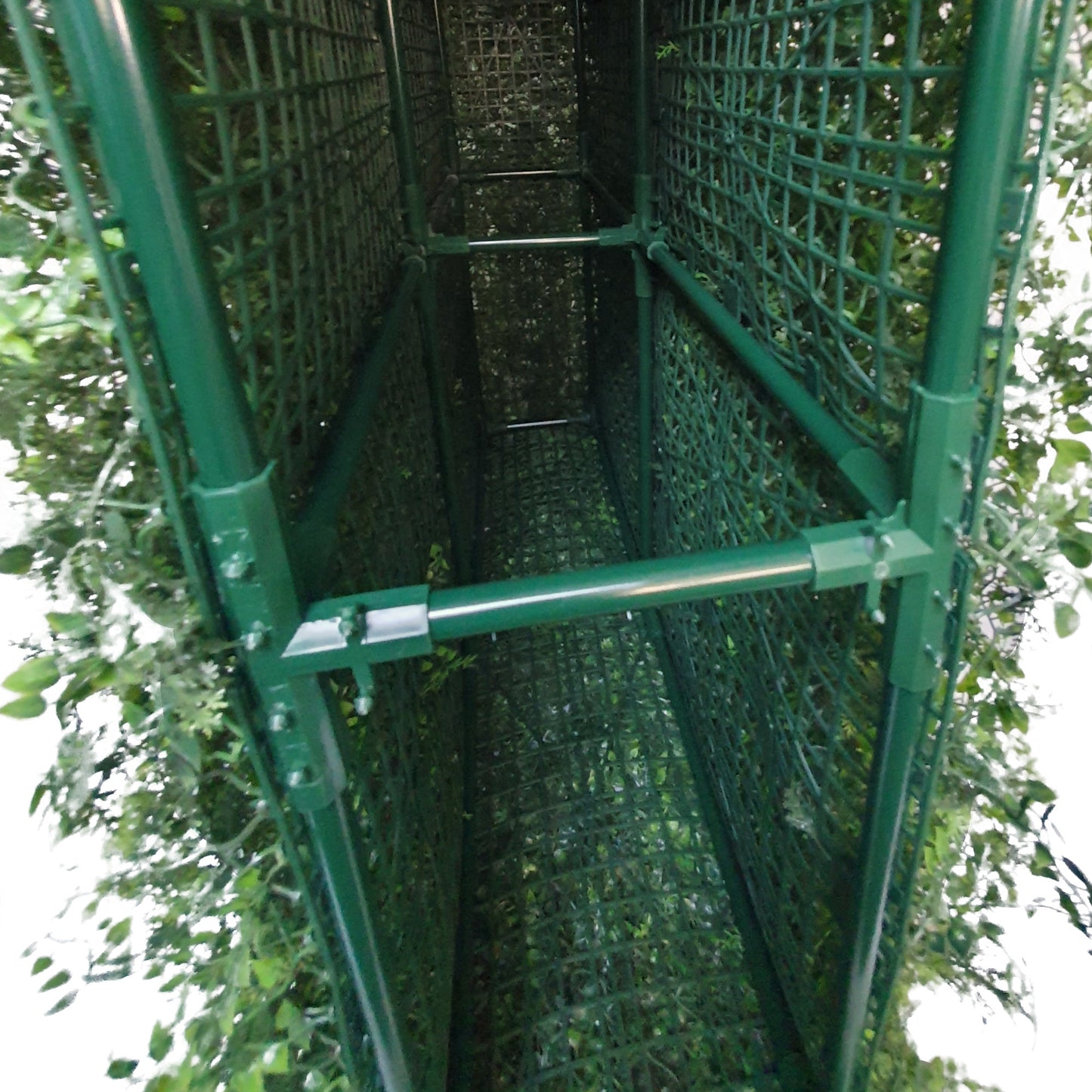 Freestanding Artificial Fern Hedge