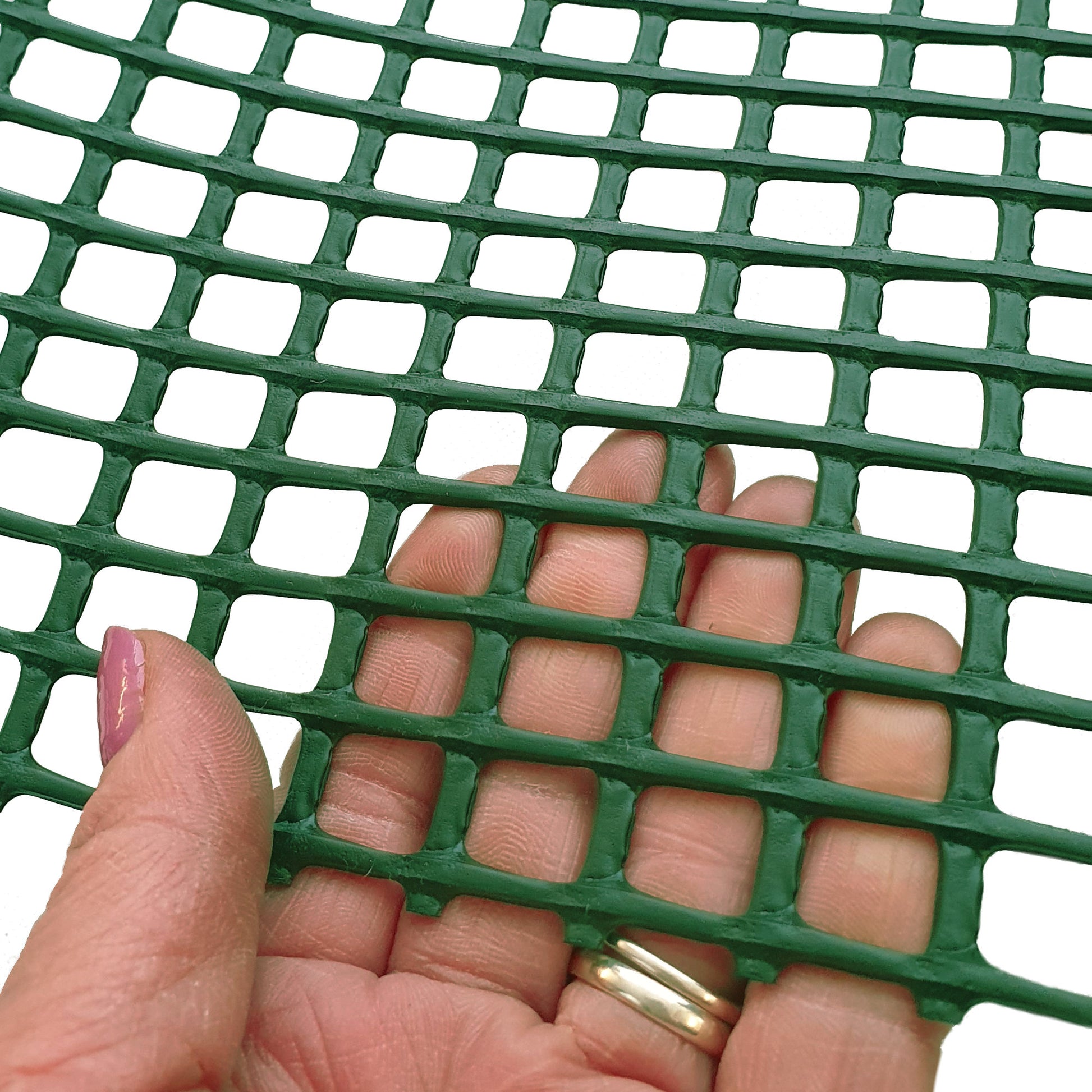 Heavy Duty Extruded Square Mesh Plastic Fence - Green 13mm