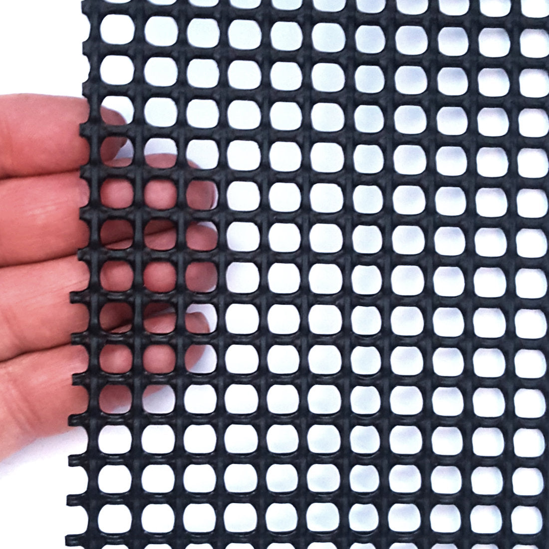 6mm Heavy Duty Extruded Plastic Mesh- Black