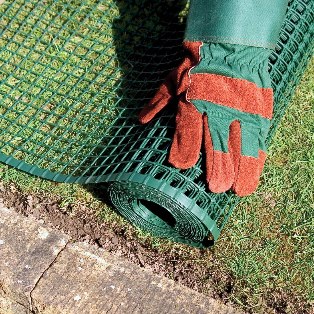 General Plastic Mesh Fence - Square 20mm