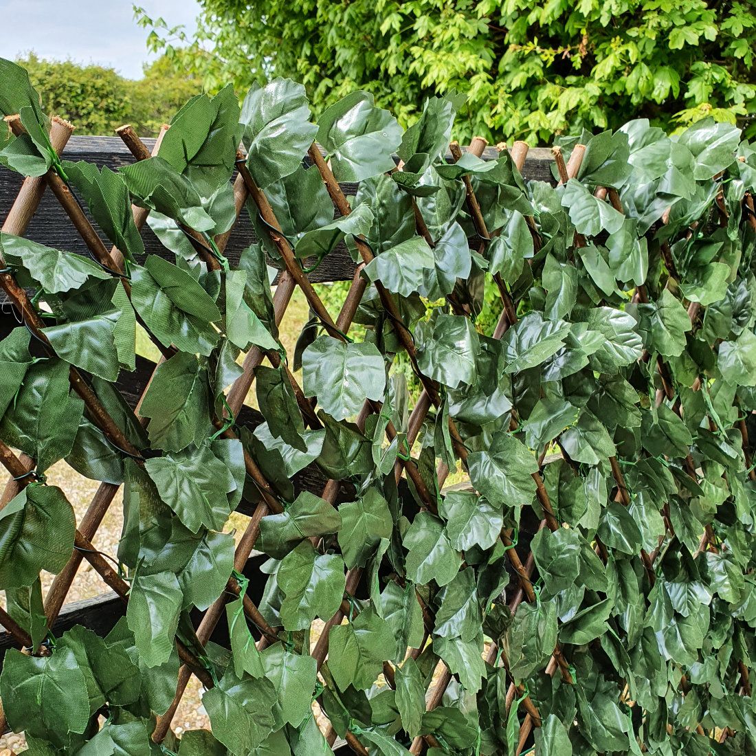 Artificial Maple Expanding Willow Trellis Hedge